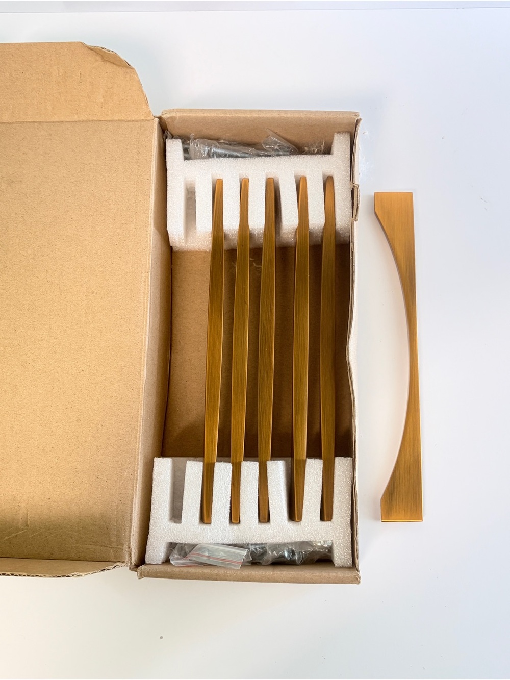 Goo-Ki 8” Brushed Gold Cabinet Pulls 7.5” Hole Centers – New with Hardware